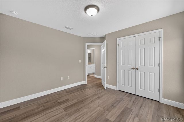 10260 N Spaulding Drive, Citrus Springs, FL 34433