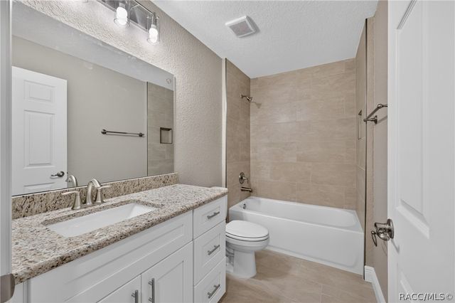 10260 N Spaulding Drive, Citrus Springs, FL 34433