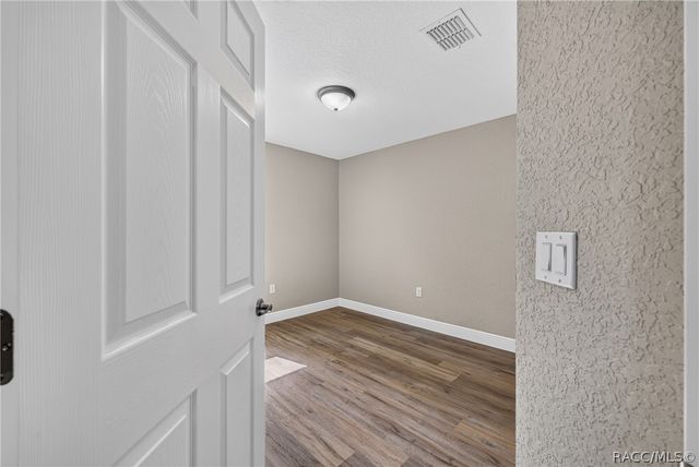 10260 N Spaulding Drive, Citrus Springs, FL 34433