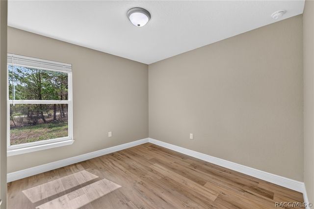 10260 N Spaulding Drive, Citrus Springs, FL 34433