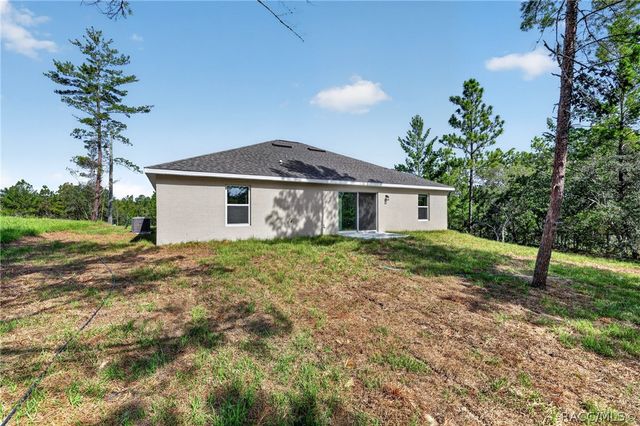 10260 N Spaulding Drive, Citrus Springs, FL 34433