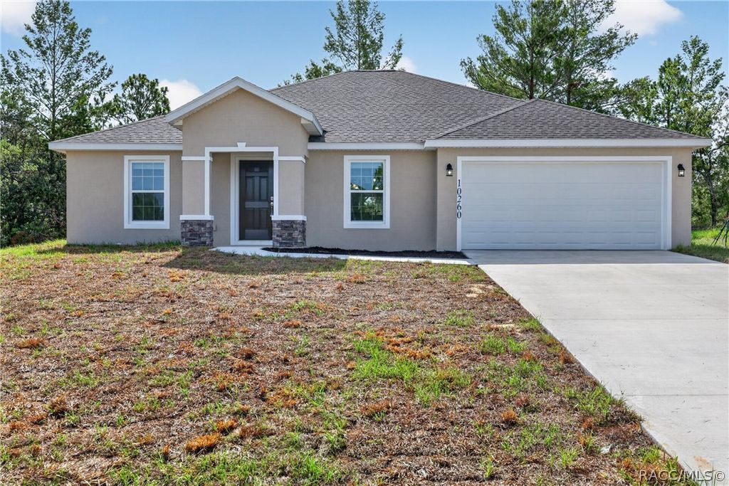 10260 N Spaulding Drive, Citrus Springs, FL 34433