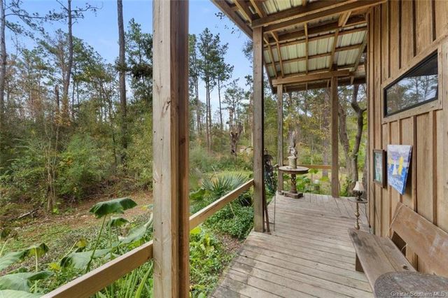 805 Willow Springs Road, Sulphur, LA 70663