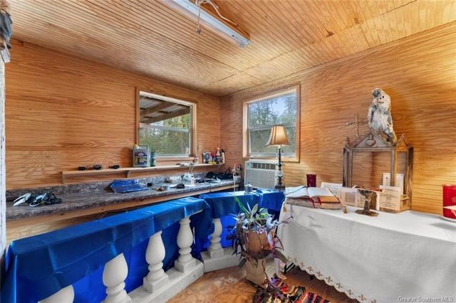 805 Willow Springs Road, Sulphur, LA 70663