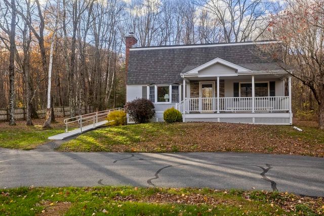 31 Leadmine Road, Southampton, MA 01073