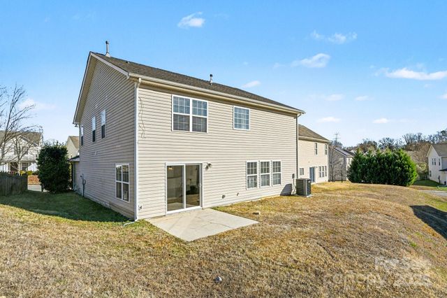 13812 Riding Hill Avenue, Charlotte, NC 28213