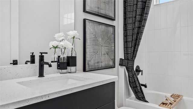 1736 POINT GRACE ROAD, Tavares, FL 32778