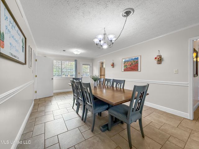 5255 Parkway Drive, Jackson, MS 39211