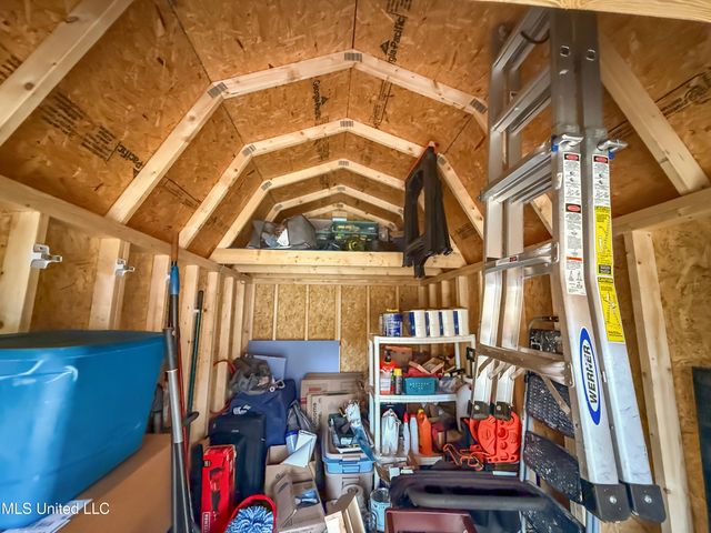 5255 Parkway Drive, Jackson, MS 39211