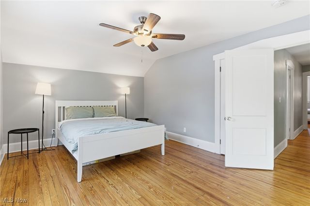 2728 Euclid Heights Boulevard, Cleveland Heights, OH 44106