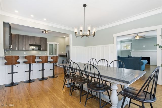 2728 Euclid Heights Boulevard, Cleveland Heights, OH 44106