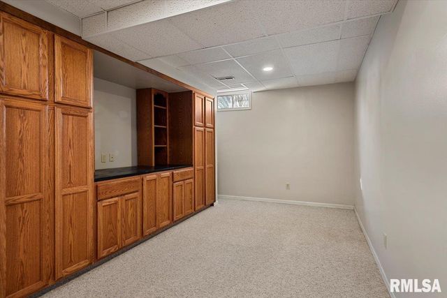 2900 Mill Point Court, Springfield, IL 62704