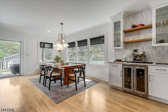 27 Montclair Ave, Montclair Twp., NJ 07042
