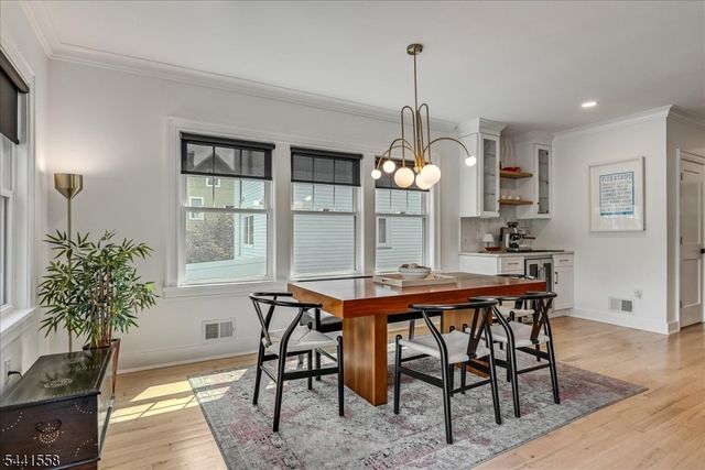 27 Montclair Ave, Montclair Twp., NJ 07042