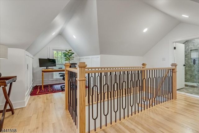 27 Montclair Ave, Montclair Twp., NJ 07042