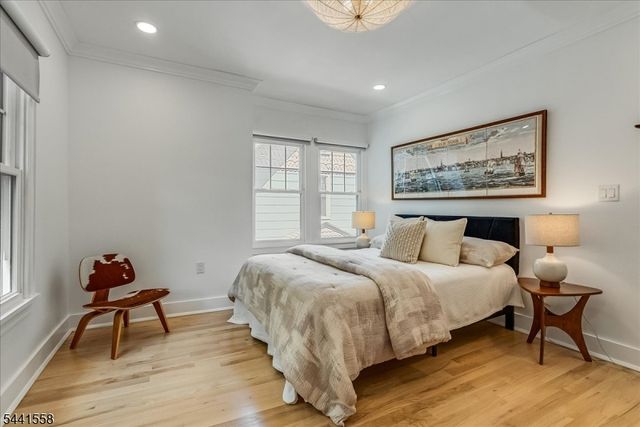 27 Montclair Ave, Montclair Twp., NJ 07042