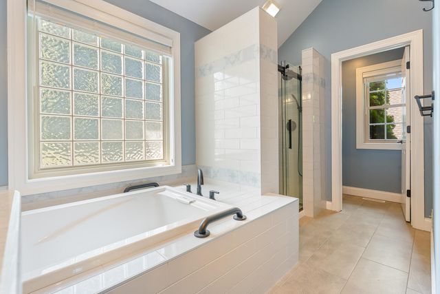 2251 Walker Drive, Valparaiso, IN 46385