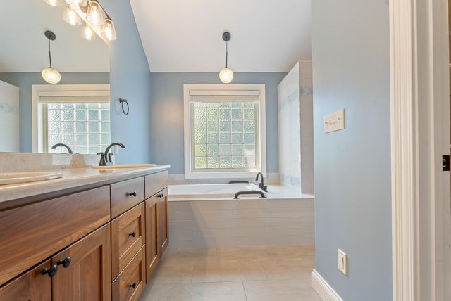 2251 Walker Drive, Valparaiso, IN 46385