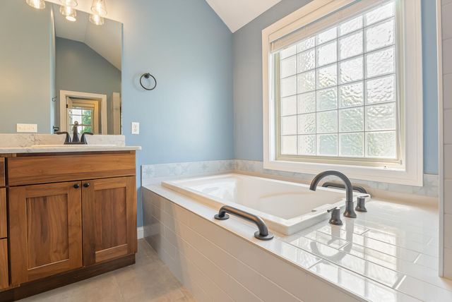 2251 Walker Drive, Valparaiso, IN 46385