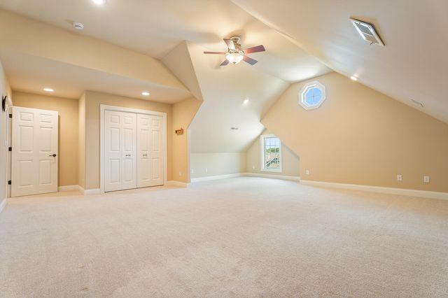 2251 Walker Drive, Valparaiso, IN 46385