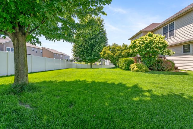 2251 Walker Drive, Valparaiso, IN 46385