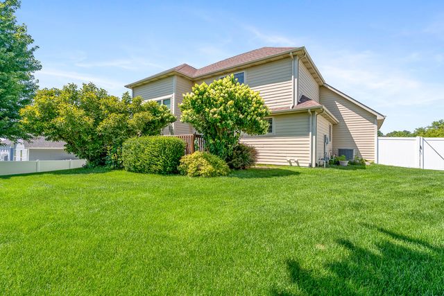 2251 Walker Drive, Valparaiso, IN 46385