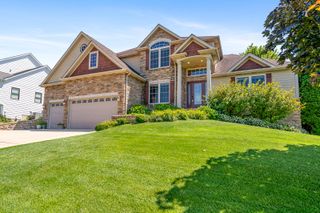 2251 Walker Drive, Valparaiso, IN 46385