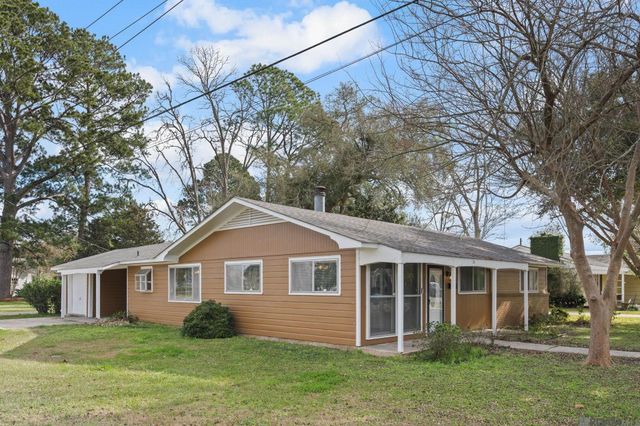 114 Community St, New Roads, LA 70760