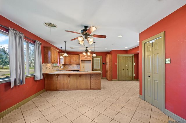 114 Community St, New Roads, LA 70760