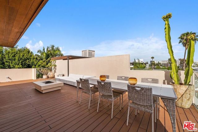 1251 N Formosa Avenue, West Hollywood, CA 90046