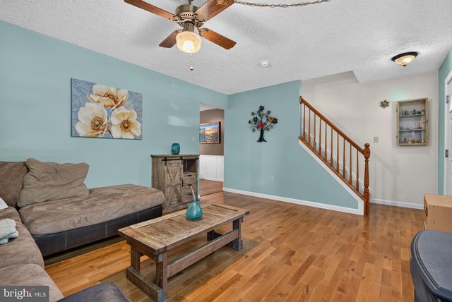 1088 MONTICELLO LN, Lancaster, PA 17603