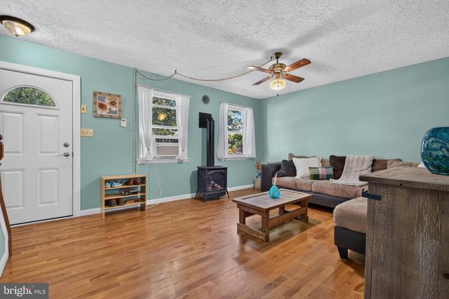 1088 MONTICELLO LN, Lancaster, PA 17603