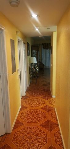 7775 Yardley Drive 211, Tamarac, FL 33321