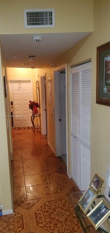 7775 Yardley Drive 211, Tamarac, FL 33321