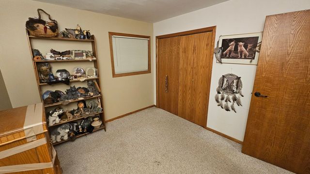 110 Elm Lane, Streamwood, IL 60107