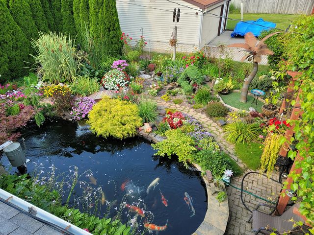 110 Elm Lane, Streamwood, IL 60107