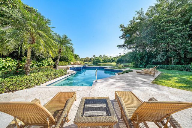 13060 Monet Lane, Palm Beach Gardens, FL 33410