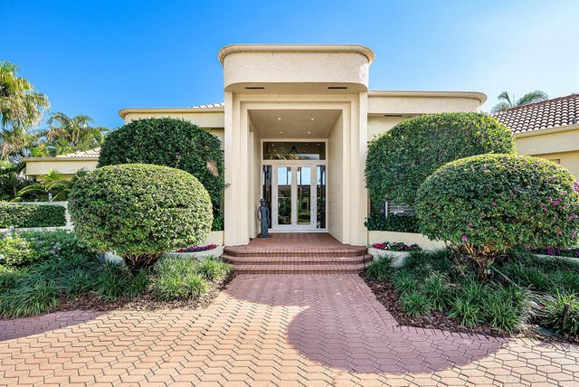 13060 Monet Lane, Palm Beach Gardens, FL 33410