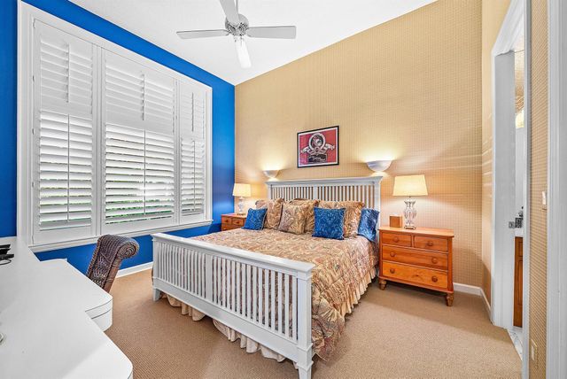 13060 Monet Lane, Palm Beach Gardens, FL 33410