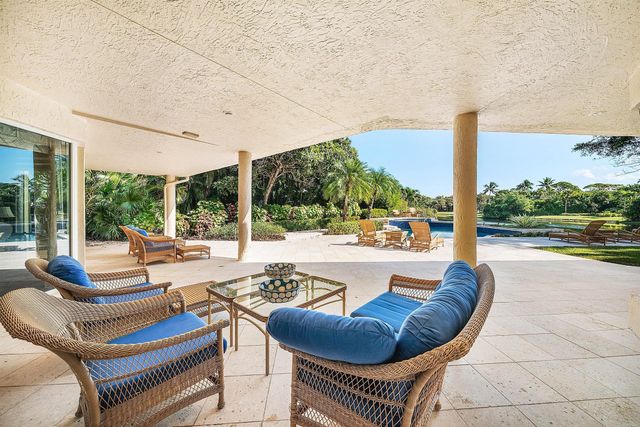 13060 Monet Lane, Palm Beach Gardens, FL 33410