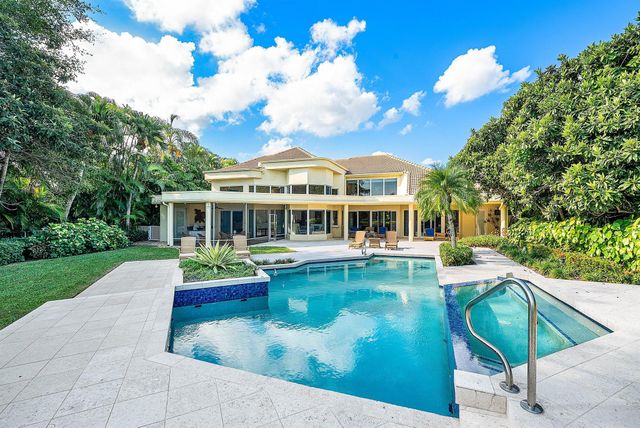 13060 Monet Lane, Palm Beach Gardens, FL 33410