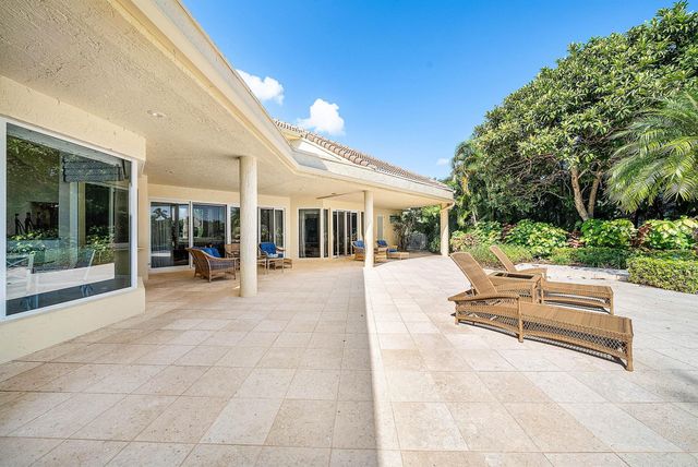 13060 Monet Lane, Palm Beach Gardens, FL 33410