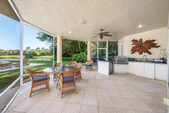 13060 Monet Lane, Palm Beach Gardens, FL 33410