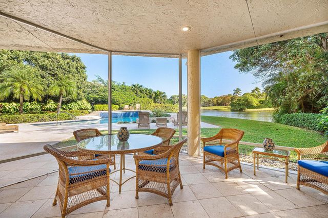 13060 Monet Lane, Palm Beach Gardens, FL 33410