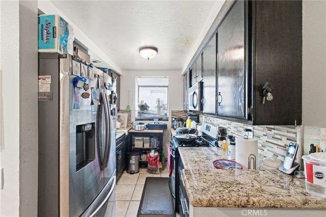 20821 E Calora St E6, Covina, CA 91724