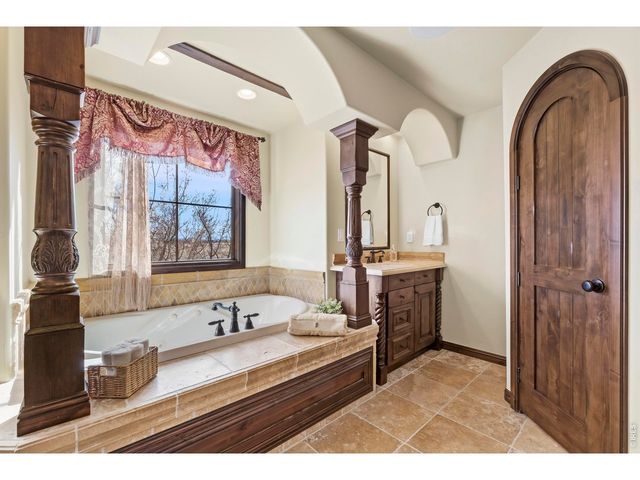 8005 W 108th Ave, Broomfield, CO 80021