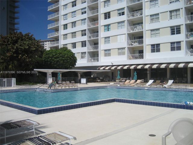 300 Bayview Drive 2101, Sunny Isles Beach, FL 33160
