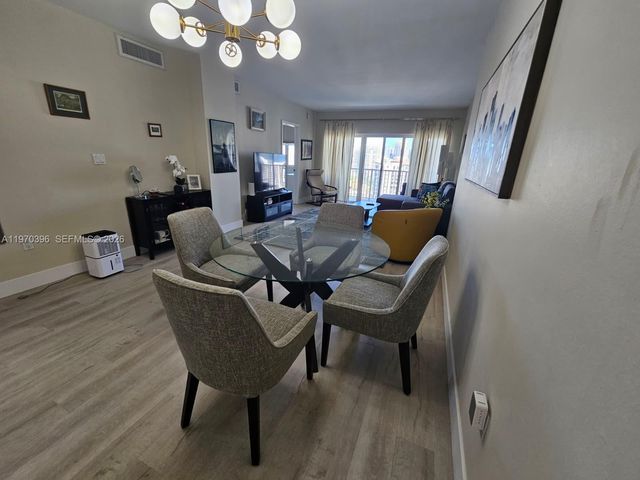 300 Bayview Drive 2101, Sunny Isles Beach, FL 33160