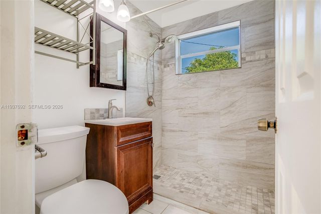 1305 11th Ct, West Palm Beach, FL 33401