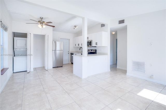 1305 11th Ct, West Palm Beach, FL 33401